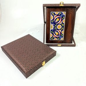 Ahşap Plaket 10x20 Çini Karolu Bakır Brode Deri Kutulu