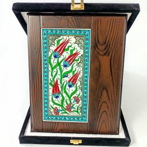 Ahşap Plaket 10x20 Çini Karolu Kadife Kutulu 21