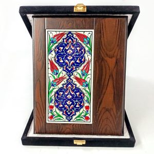 Ahşap Plaket 10x20 Çini Karolu Kadife Kutulu 13