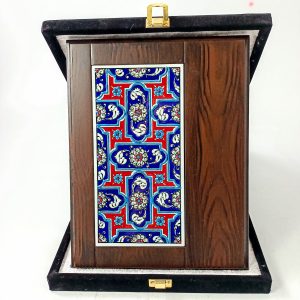 Ahşap Plaket 10x20 Çini Karolu Kadife Kutulu 3