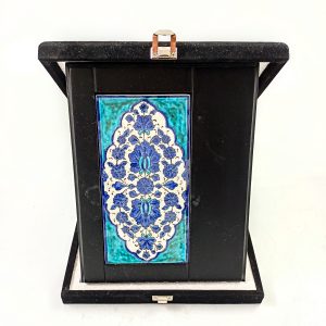 Ahşap Plaket 10x20 Çini Karolu Kadife Kutulu 35