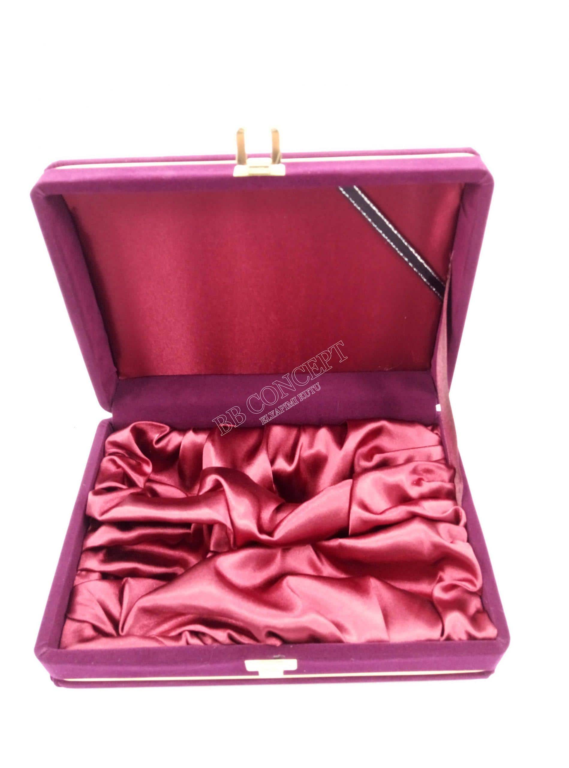 Altılı Kahve Fincanı Kutusu Lüks Kadife Metal Şeritli Bordo - Görsel 5