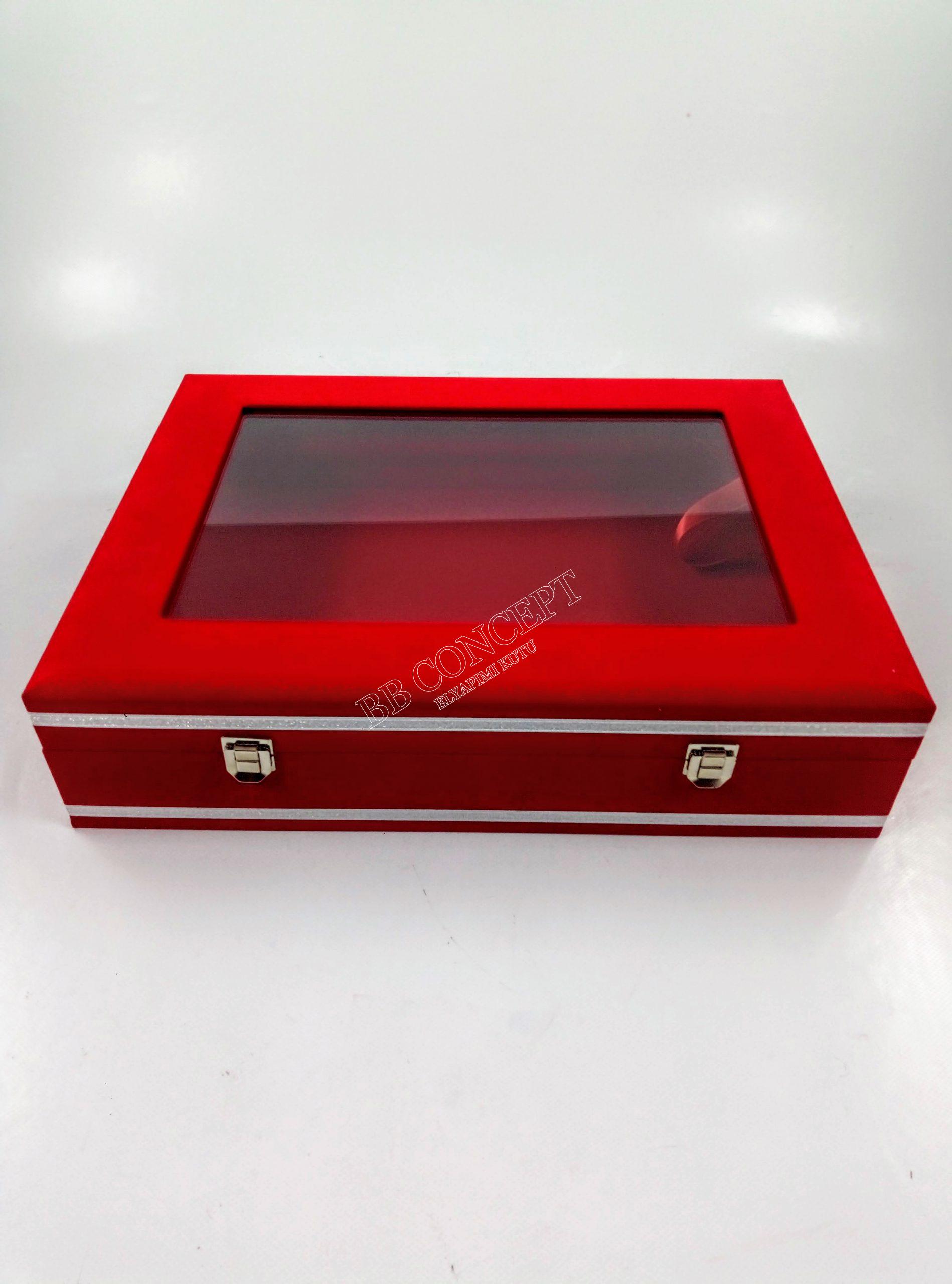 Bayrak Kutusu Kadife Üstü Camlı