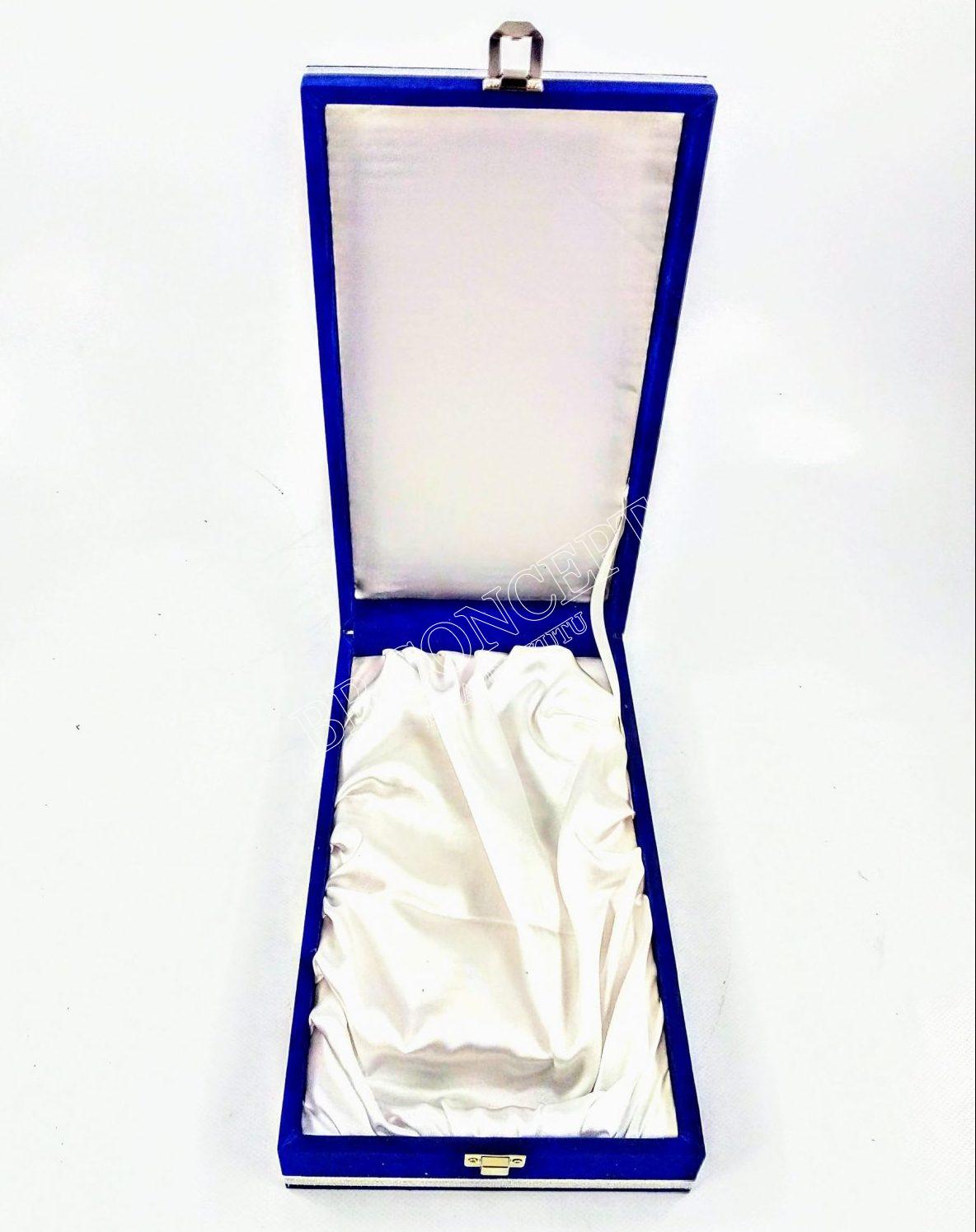 Kristal Plaket Kutusu Kadife Saks Mavisi - Görsel 4