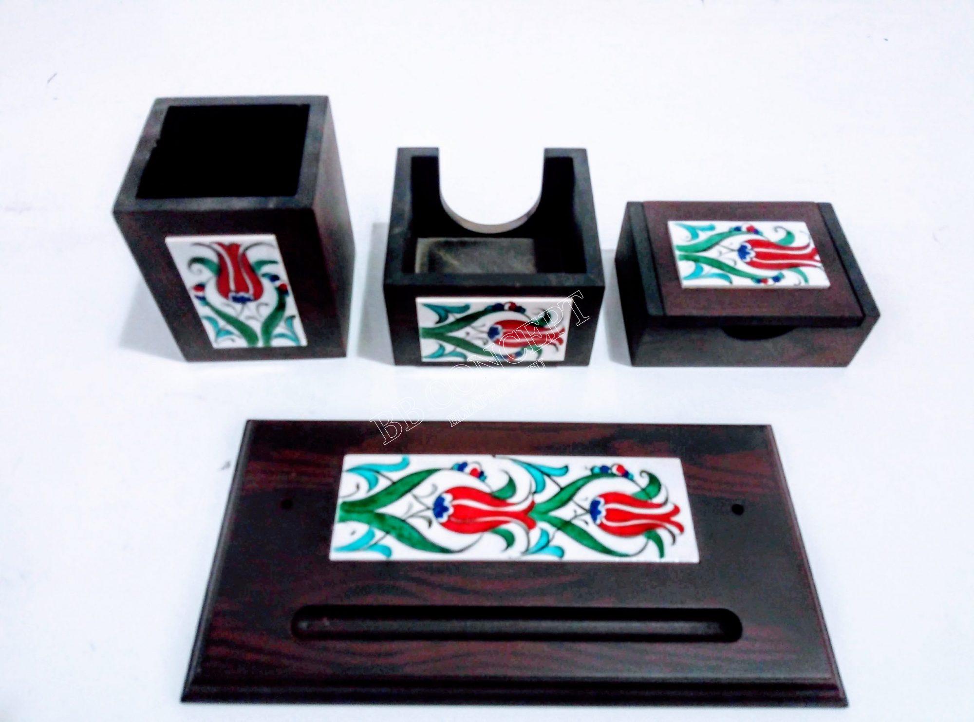 Ahşap ve Çinili Masa Üstü Seti