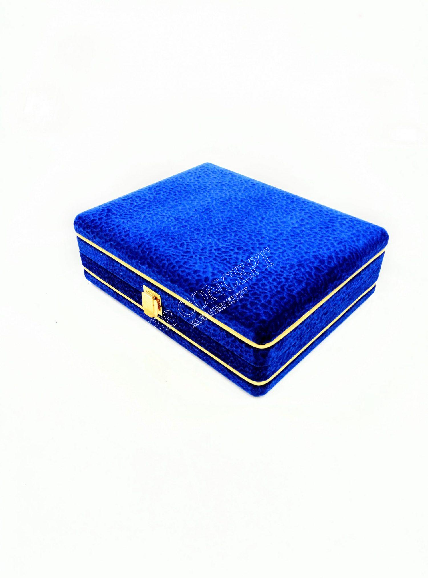 Altılı Kahve Fincanı Kutusu Lüks Desenli Kadife Metal Şeritli - Görsel 2