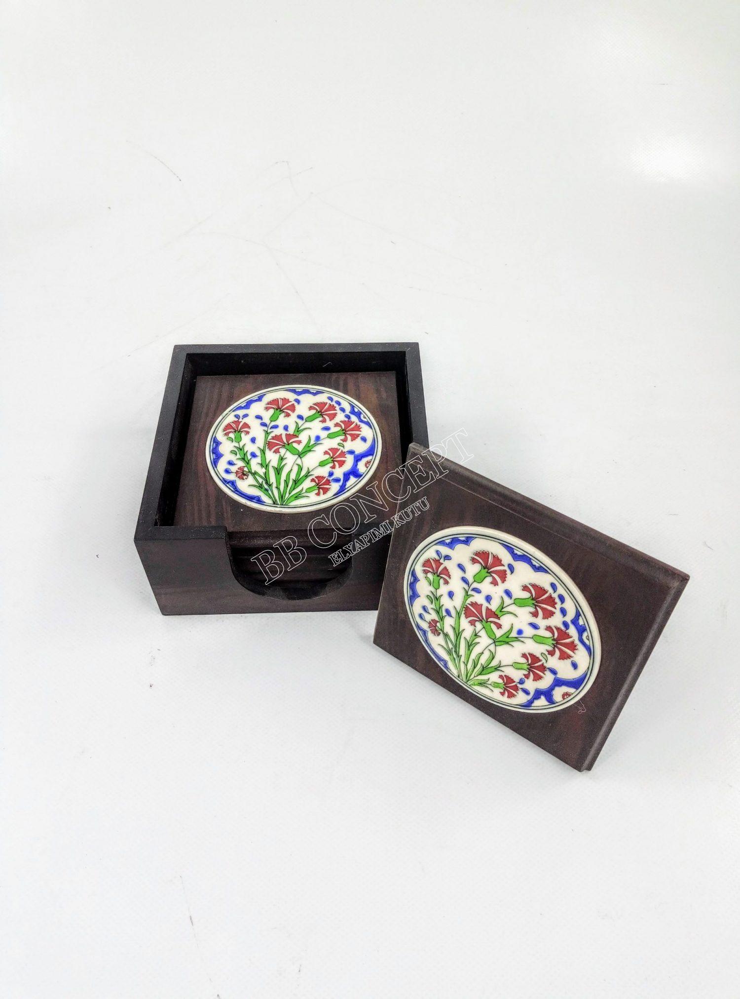Ahşap ve çinili bardak altlığı seti