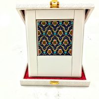 Ahşap Plaket 10x10 Çini Karolu Beyaz Brode Deri Kutulu