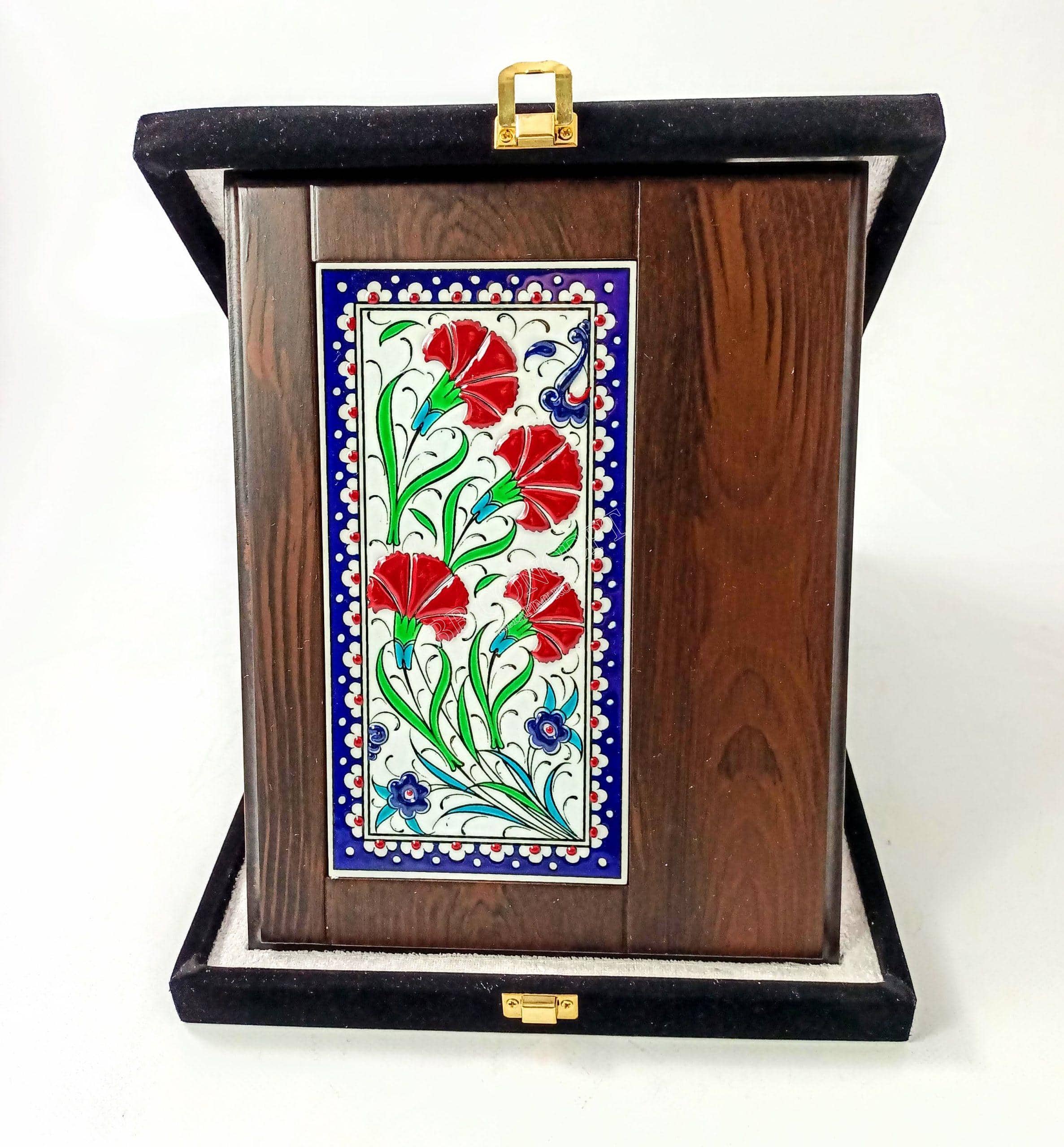 Ahşap Plaket 10x20 Çini Karolu Kadife Kutulu 23