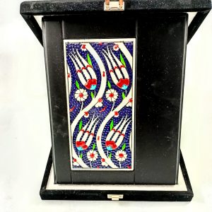 Ahşap Plaket 10x20 Çini Karolu Kadife Kutulu 41