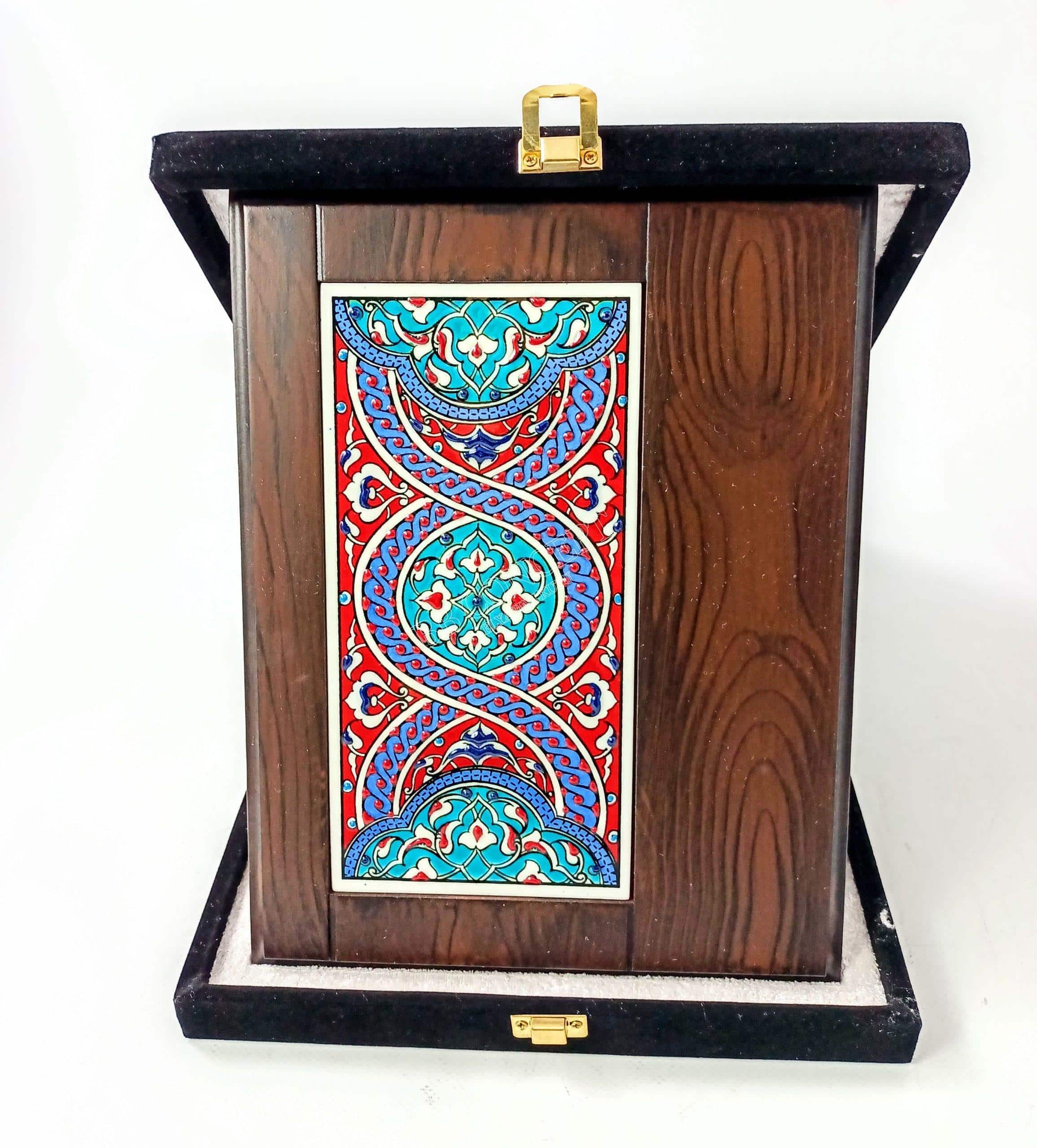 Ahşap Plaket 10x20 Çini Karolu Kadife Kutulu 7