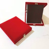 Ahşap Plaket 16x20 Kadife Kutulu Kırmızı (Dikey)